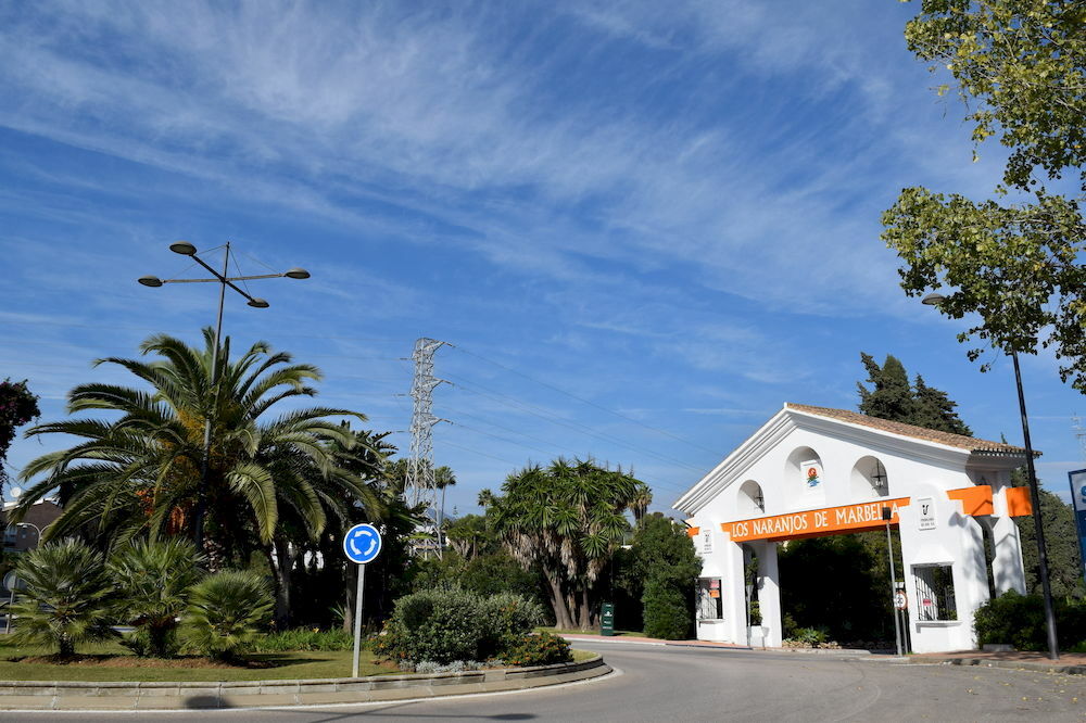 Apartamentos Y Casas Serinamar Marbella El Angel ภายนอก รูปภาพ