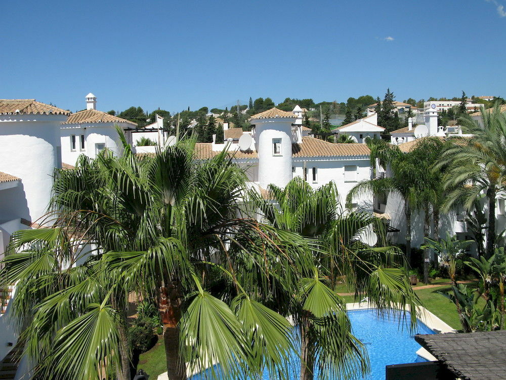 Apartamentos Y Casas Serinamar Marbella El Angel ภายนอก รูปภาพ
