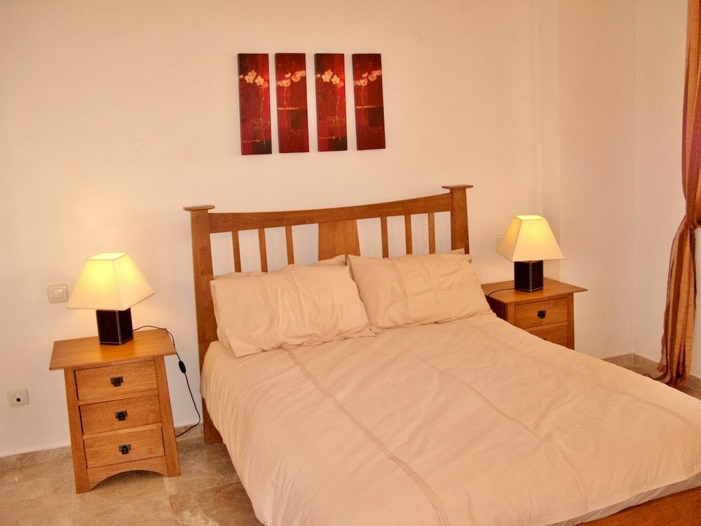 Apartamentos Y Casas Serinamar Marbella El Angel ภายนอก รูปภาพ