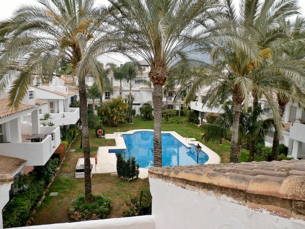 Apartamentos Y Casas Serinamar Marbella El Angel ภายนอก รูปภาพ